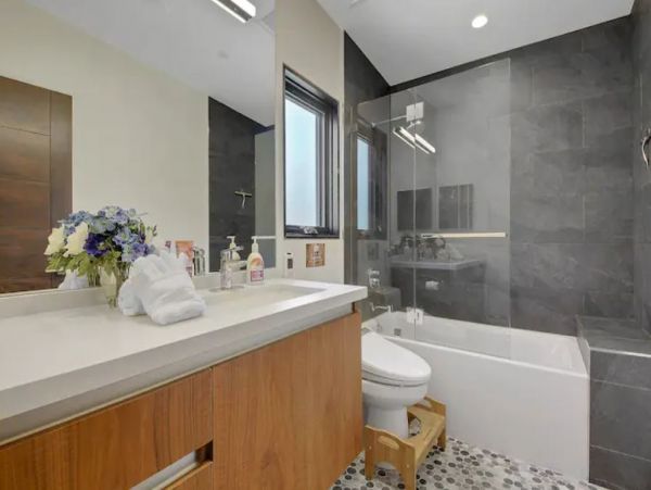 Luxury 7 Bedrooms Pool Vacation Estate in Escondido