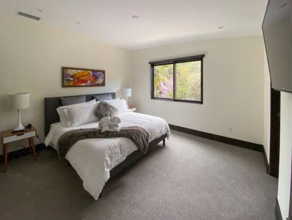 Luxury 7 Bedrooms Pool Vacation Estate in Escondido