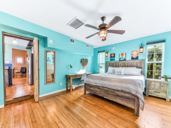 St. Augustine Home 1028099