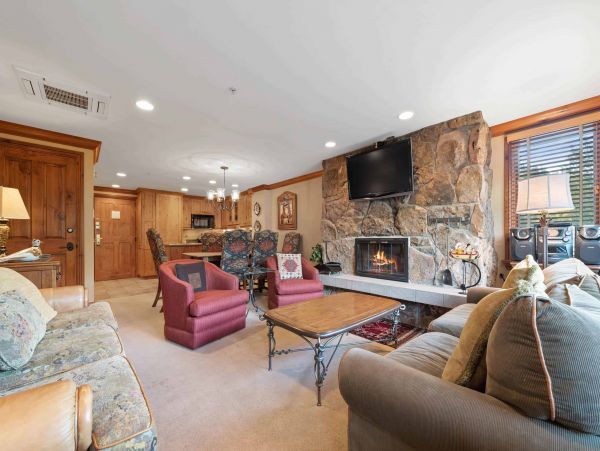 Mountain Views Vail Vacation Condo Two Bedroom