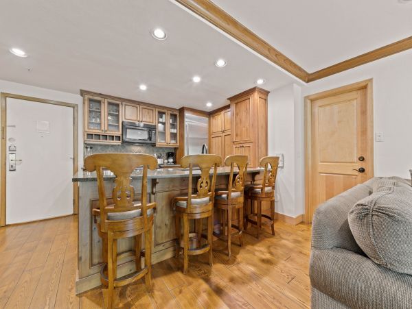 First Floor Two Bedroom Condo in Vail Ski In Ski Out