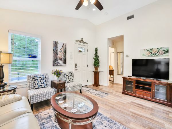 St. Augustine Home 1028111
