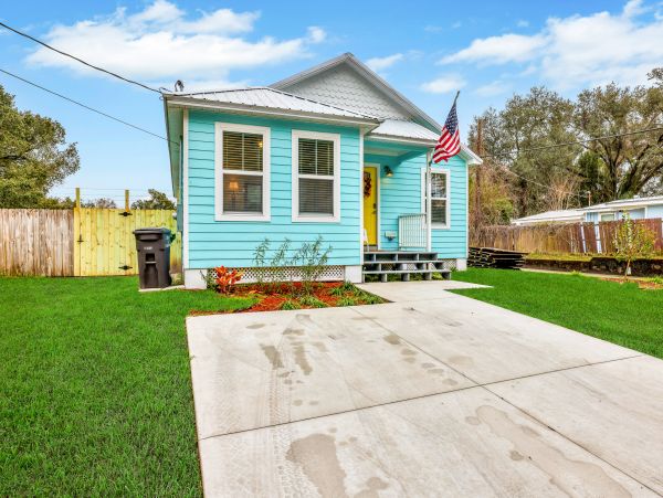 St. Augustine Home 1028111