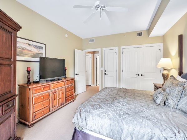 St. Augustine Home 1028113