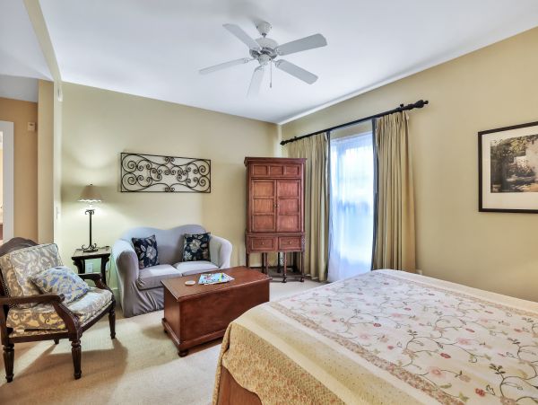St. Augustine Home 1028113