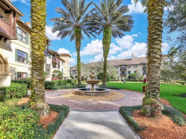 St. Augustine Home 1028113