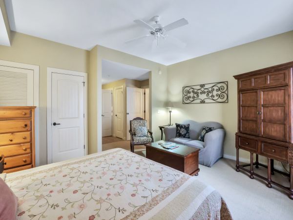 St. Augustine Home 1028115