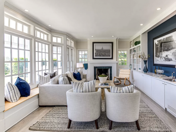 Luxurious Hamptons 6 Bedroom Beach House Ocean View