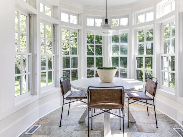 Luxurious Hamptons 6 Bedroom Beach House Ocean View