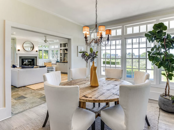 Luxurious Hamptons 6 Bedroom Beach House Ocean View