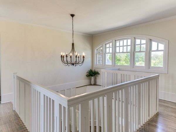 Luxurious Hamptons 6 Bedroom Beach House Ocean View