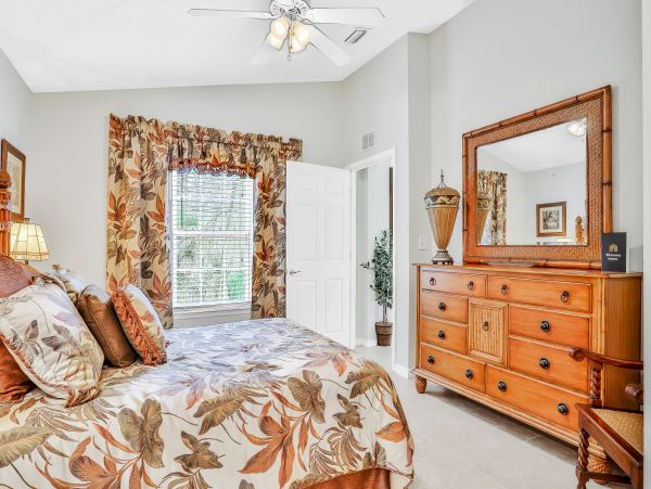 St. Augustine Home 1028118