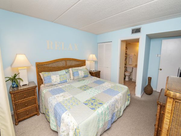 St. Augustine Home 1028119