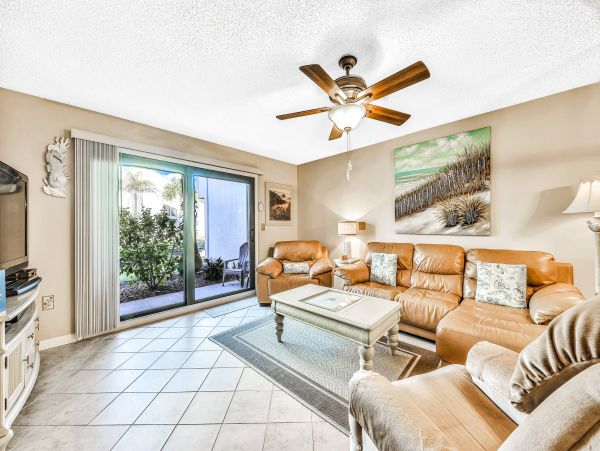 St. Augustine Home 1028120