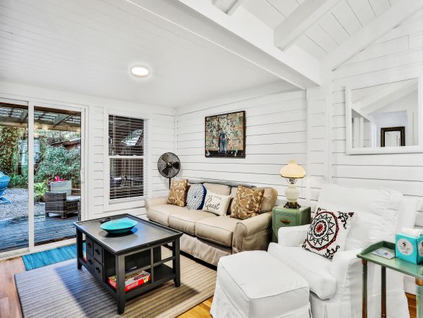 St. Augustine Home 1028122