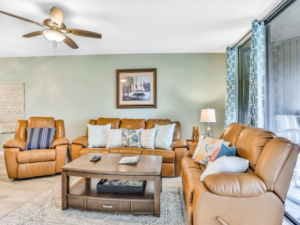 St. Augustine Home 1028124