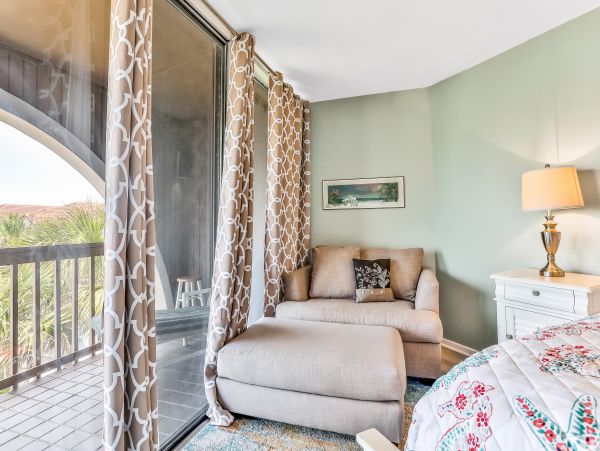 St. Augustine Home 1028124
