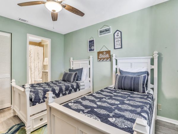 St. Augustine Home 1028124