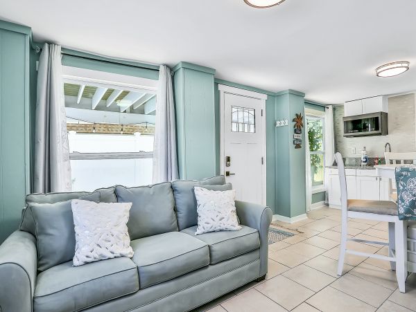 St. Augustine Home 1028125