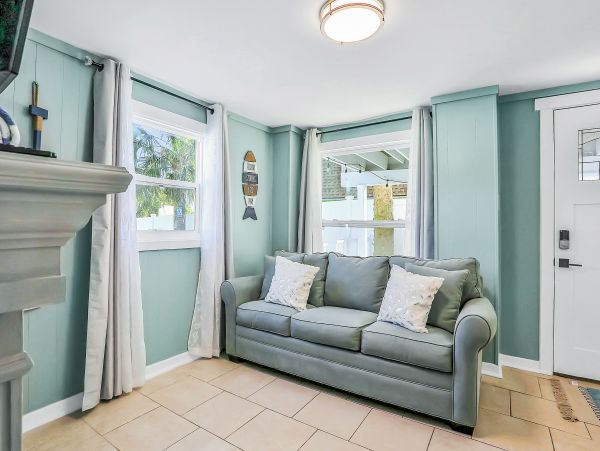 St. Augustine Home 1028126