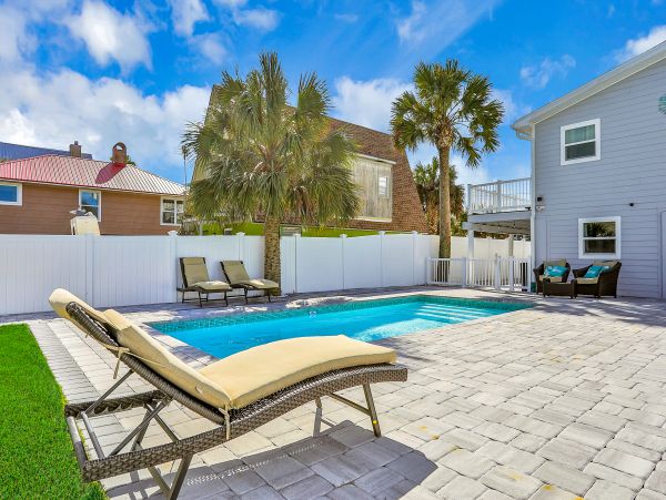 St. Augustine Home 1028126