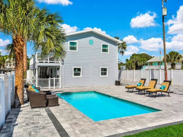St. Augustine Home 1028127