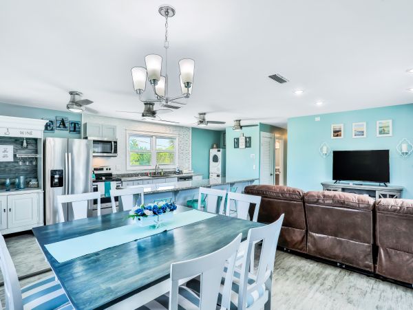 St. Augustine Home 1028127