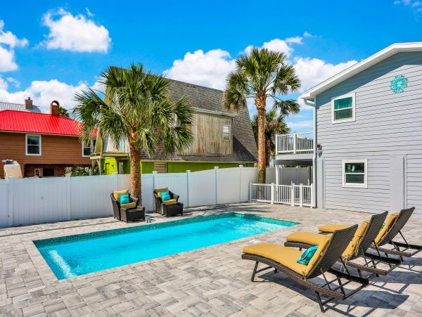 St. Augustine Home 1028127