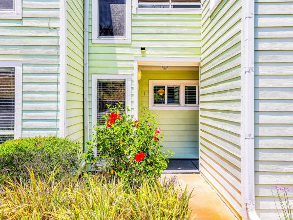 St. Augustine Home 1028128