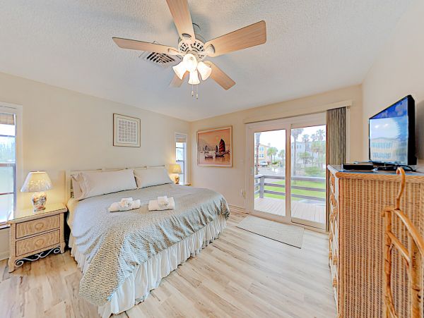 St. Augustine Home 1028129
