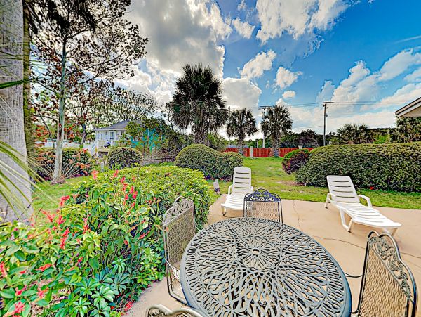 St. Augustine Home 1028129