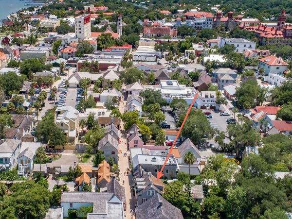 St. Augustine Home 1028135