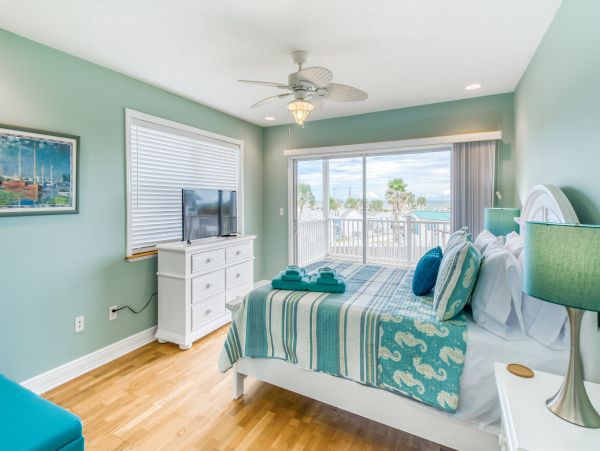 St. Augustine Home 1028137