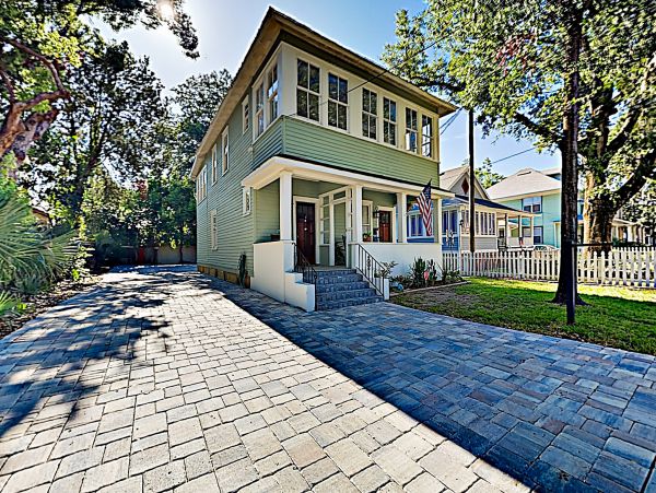 St. Augustine Home 1028139