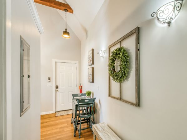 St. Augustine Home 1028140