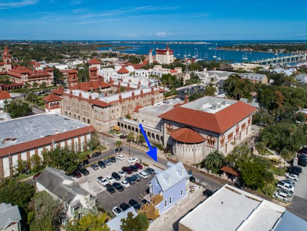 St. Augustine Home 1028140