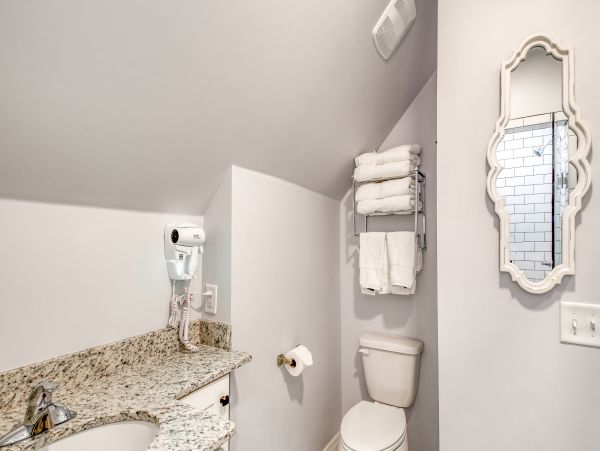 St. Augustine Home 1028142