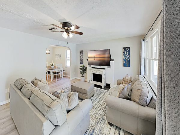 St. Augustine Home 1028143
