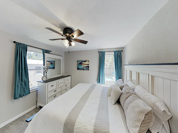 St. Augustine Home 1028143