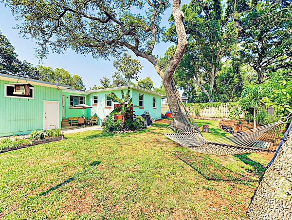 St. Augustine Home 1028145