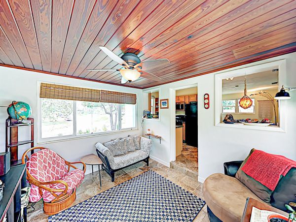 St. Augustine Home 1028145