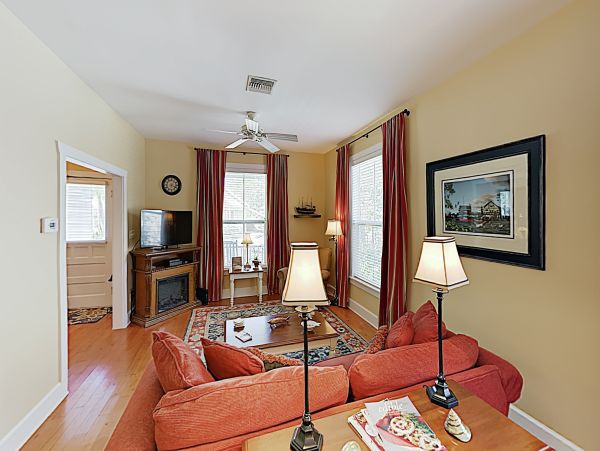 St. Augustine Home 1028146
