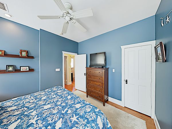 St. Augustine Home 1028146