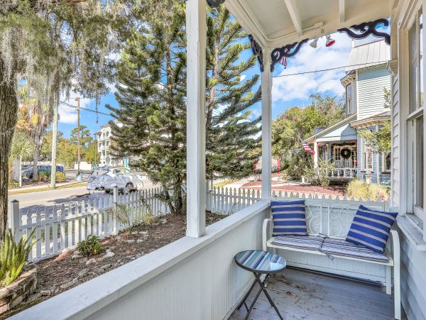 St. Augustine Home 1028148
