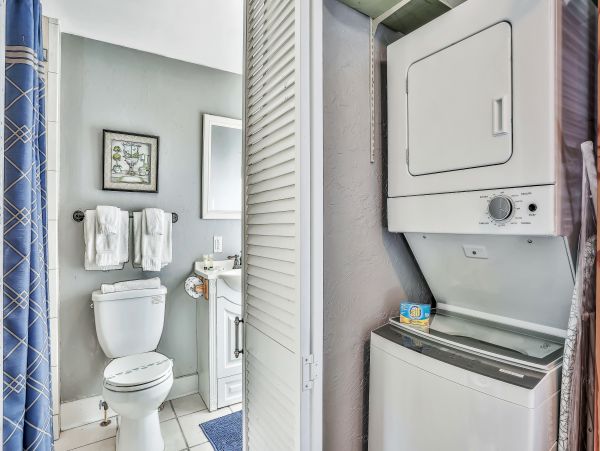 St. Augustine Home 1028148