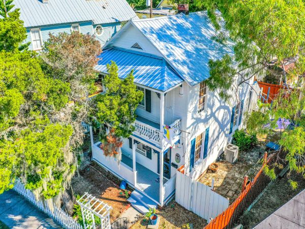 St. Augustine Home 1028148