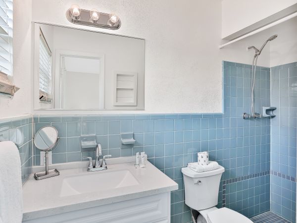 St. Augustine Home 1028149
