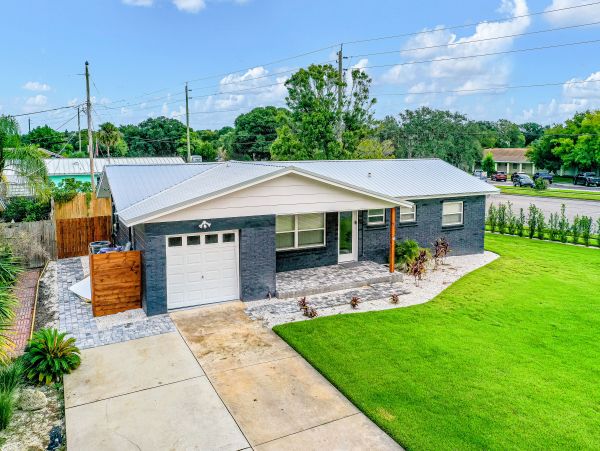 St. Augustine Home 1028149