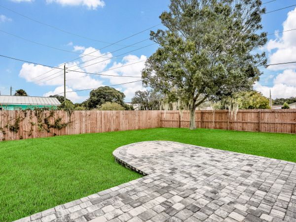 St. Augustine Home 1028149