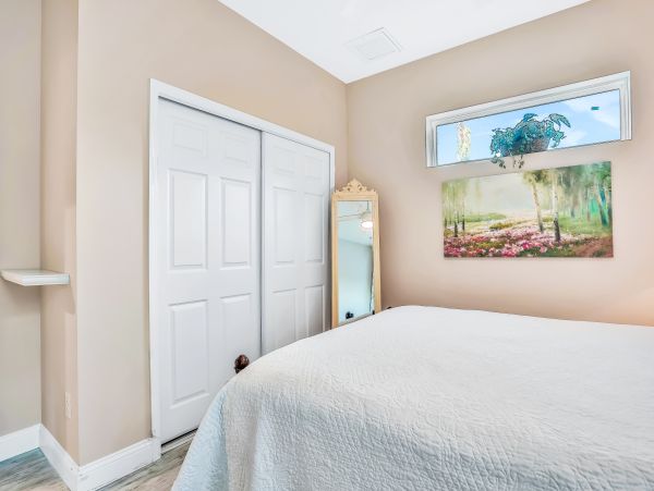 St. Augustine Home 1028150